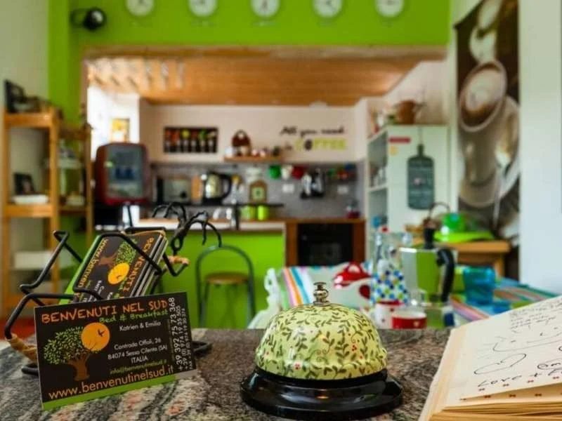 L'ingresso e il vialetto del B&B Benvenuti nel Sud